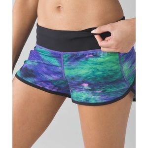 Lululemon Speed Shorts Rare Rio Nights Size 6